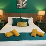 公寓 Parisio One Bedroom Maisonette In 斯利马