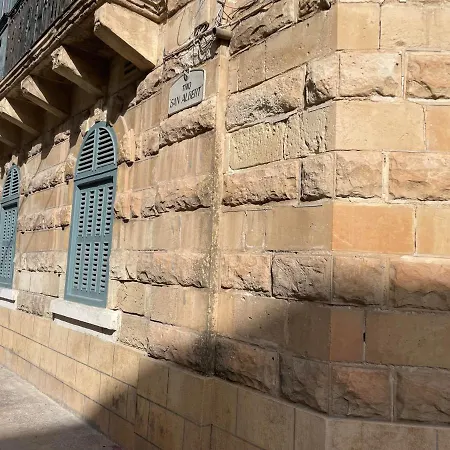 Appartamento Parisio One Bedroom Maisonette In *