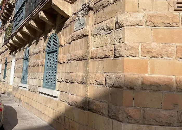 Lejlighed Parisio One Bedroom Maisonette In *