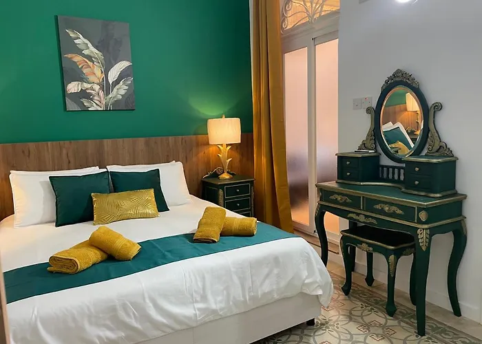 Parisio One Bedroom Maisonette In Appartamento