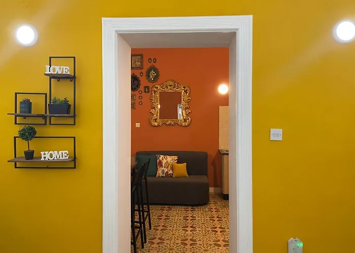 Parisio One Bedroom Maisonette In Appartamento