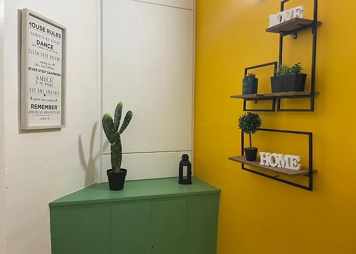 Parisio One Bedroom Maisonette In